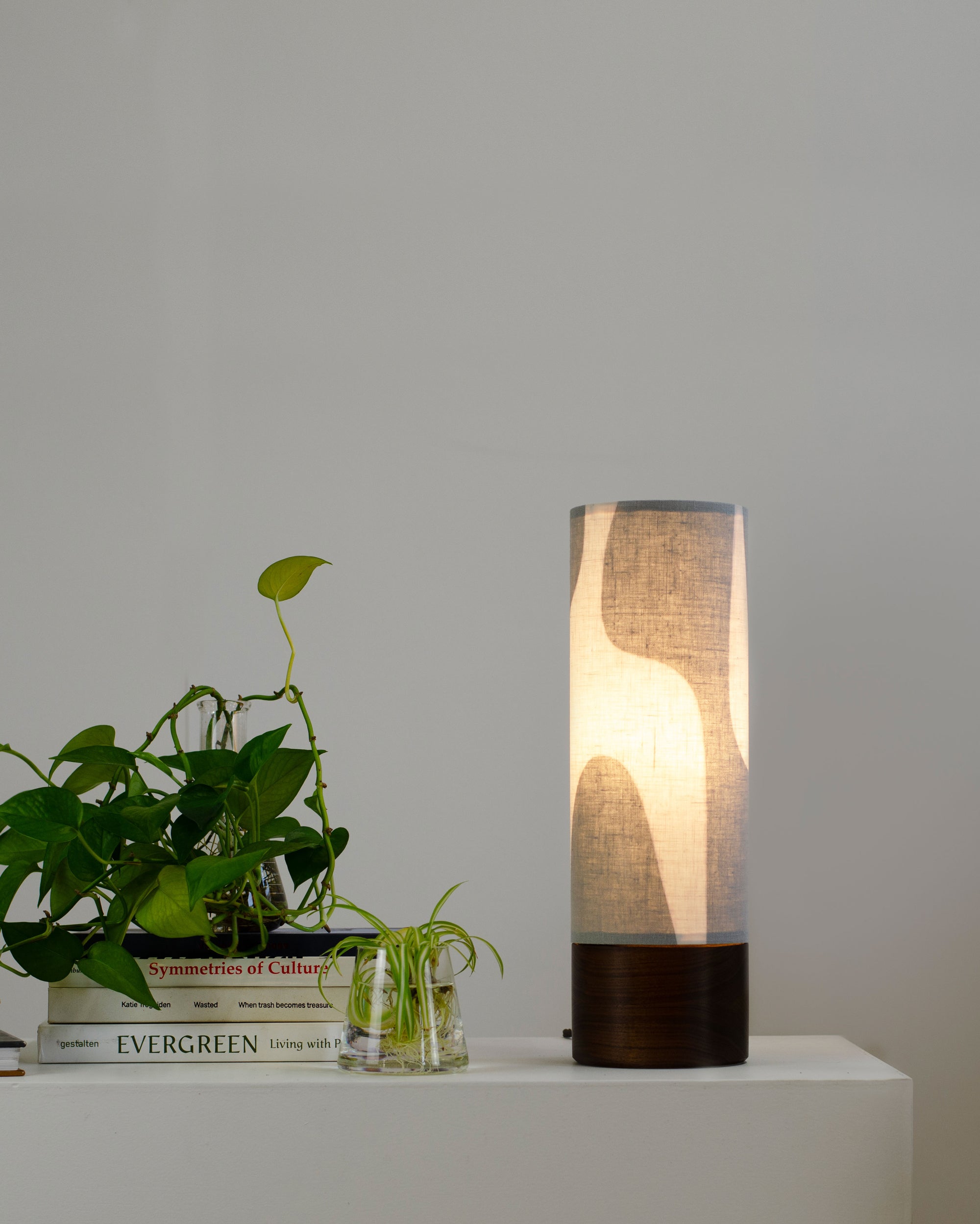 Small Luma-02 / Cool Grey