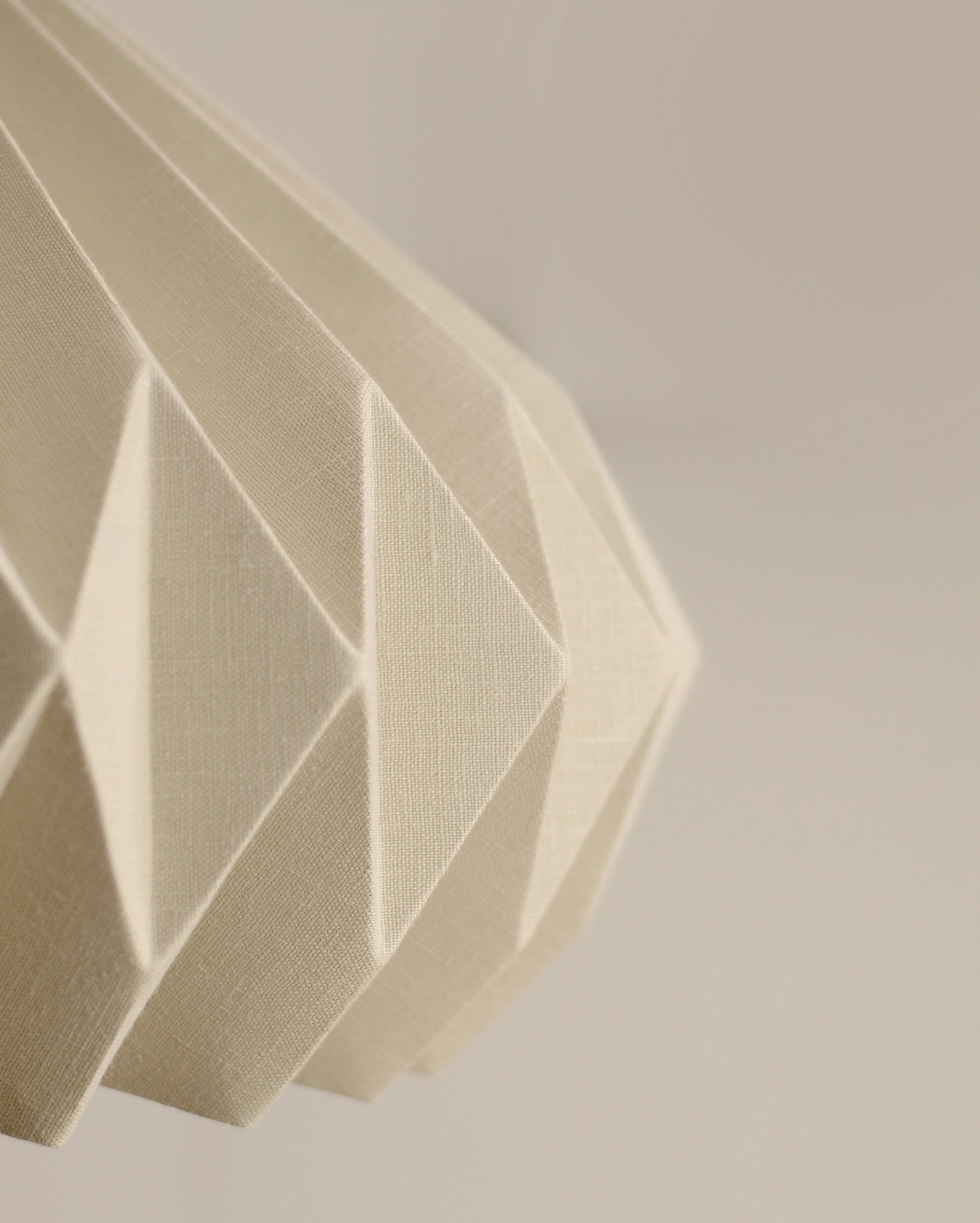 Modern Pendant Lamp – laloupedesign